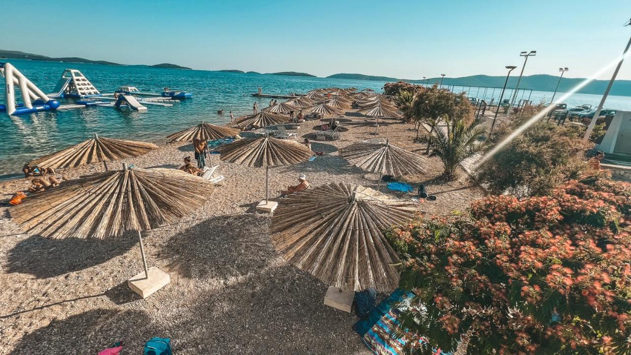 Luxury Beach Villa W Sea Sunset Views ชิเบนิก ภายนอก รูปภาพ